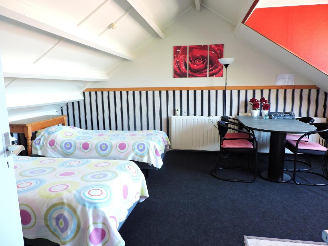 Hotel Noordzee Hoek van Holland Bagian luar foto